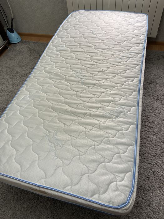 Матрац sleep & fly безпружинний 90/200