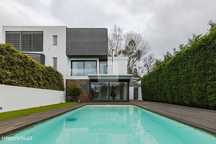 Moradia T3 Geminada de luxo com Piscina na Maia