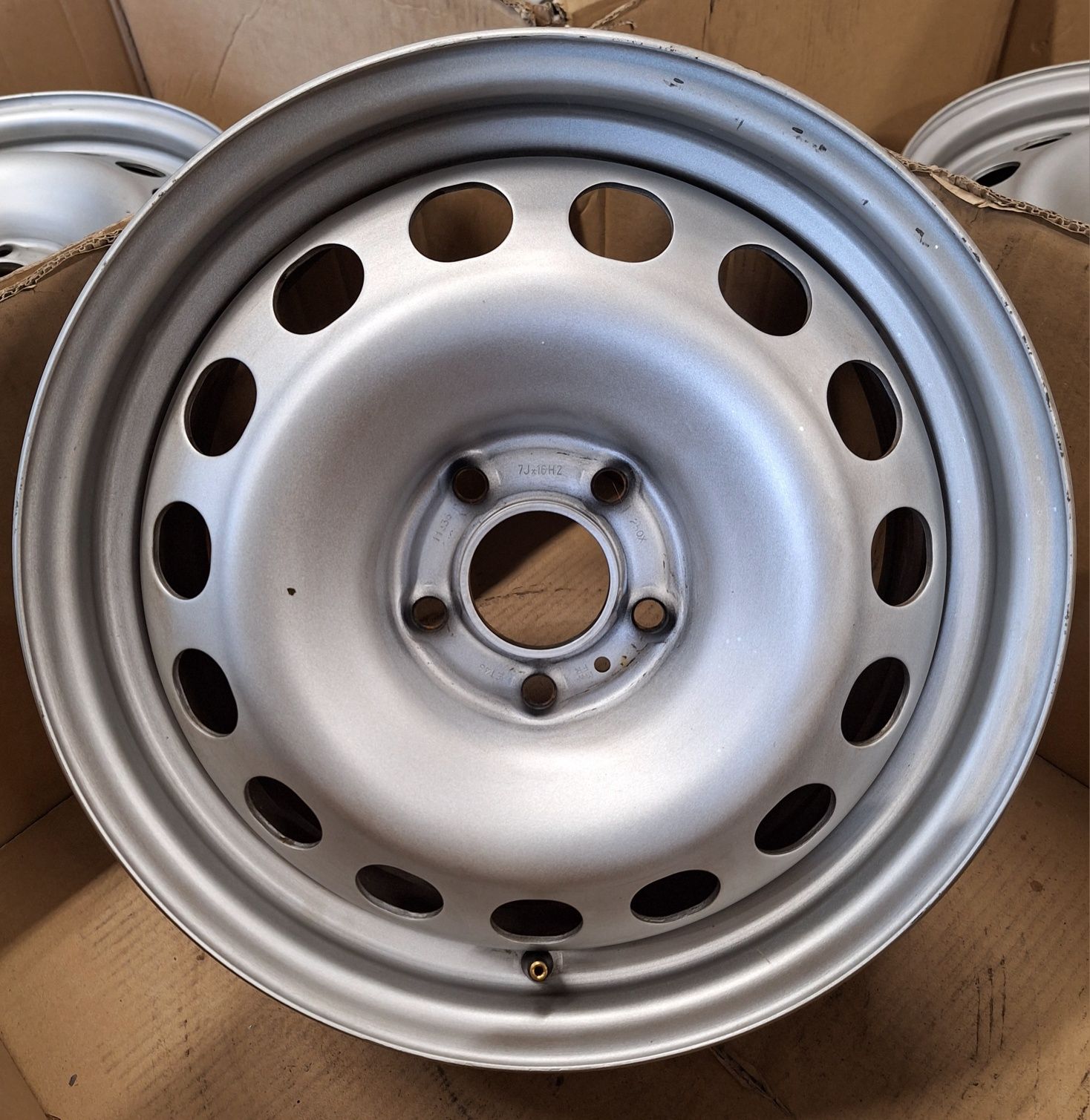 Felgi Stalowe 16 Opel Vivaro Peugeot 508 Toyota Proace 5×108 ET46