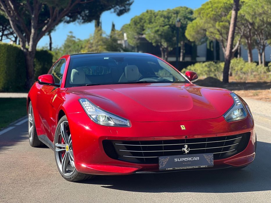 Ferrari GTC4 Lusso