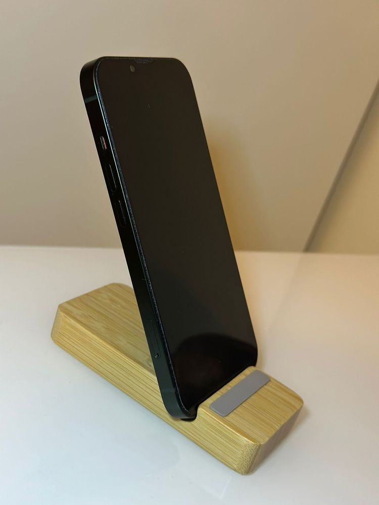 Iphone 13 verde 128GB, como novo com caixa, capas e carregador