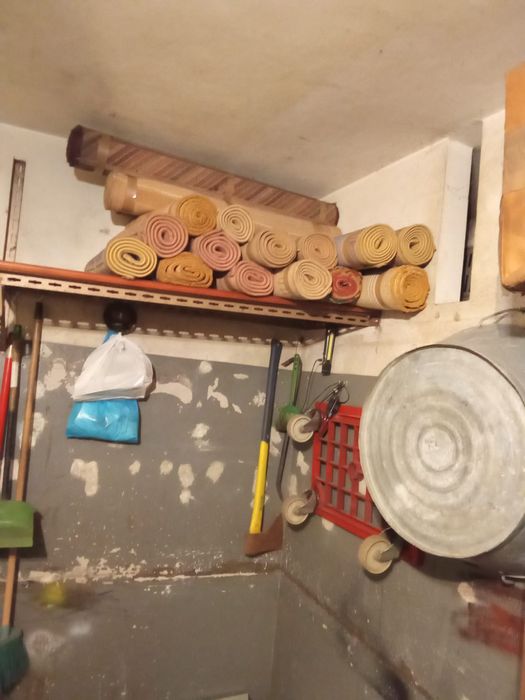 Vários Tapetes para venda