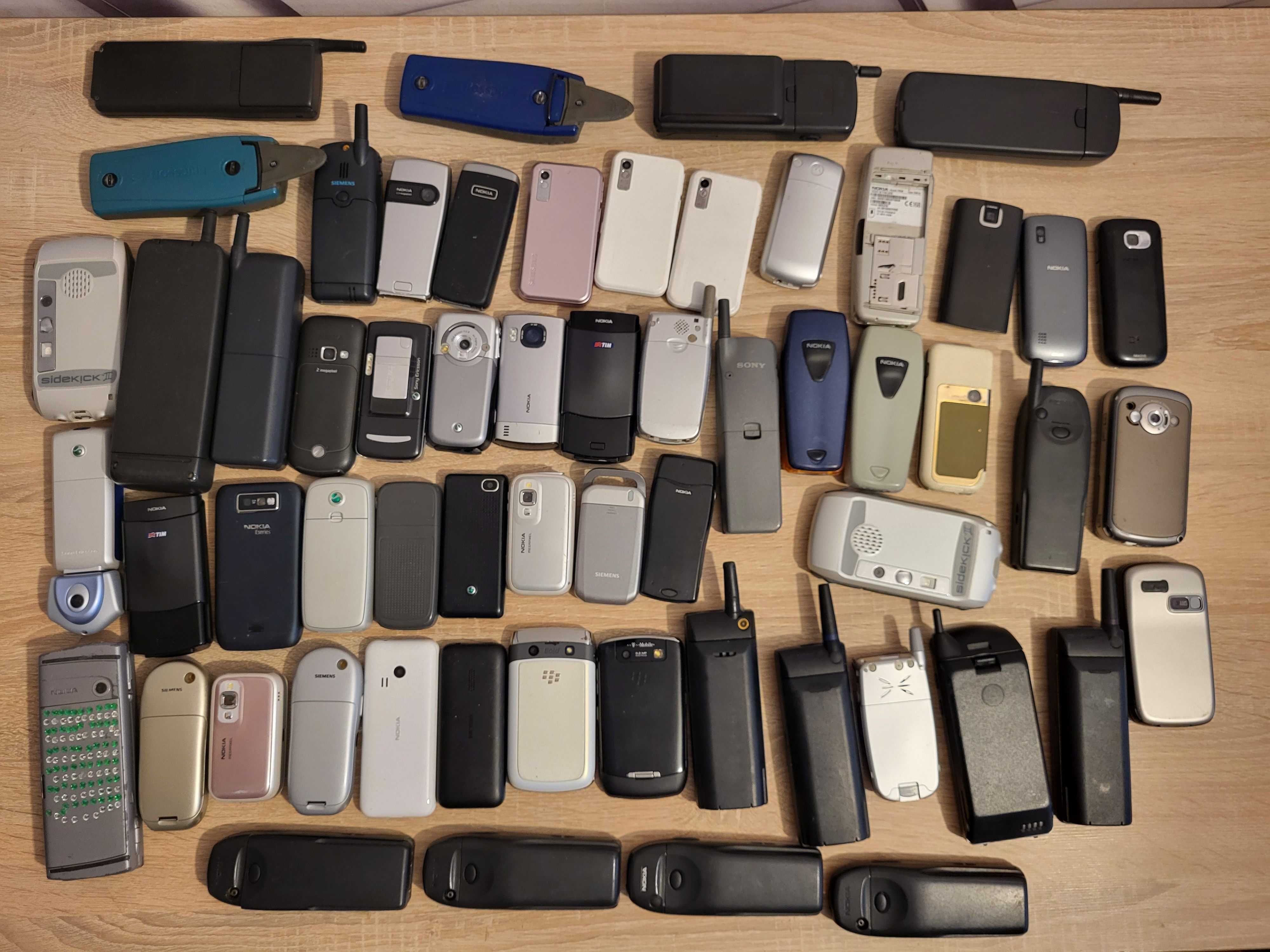 Stare telefony komórkowe kolekcja zestaw złom odzysk elektronika Nokia