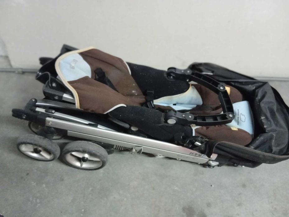 Carrinho Bebé Confort Loola