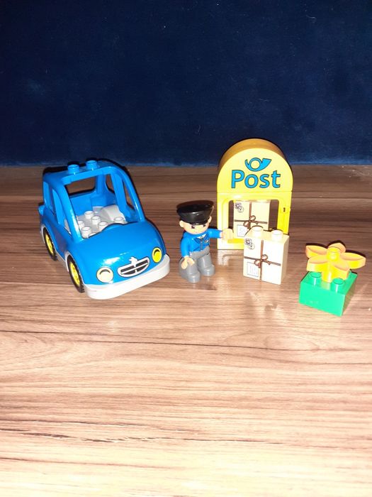 Lego Duplo poczta listonosz samochód
