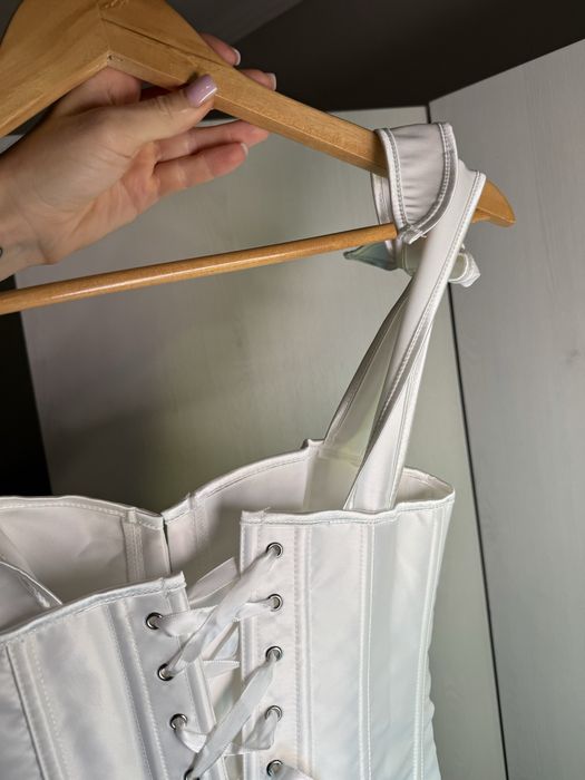 Корсет білий новий