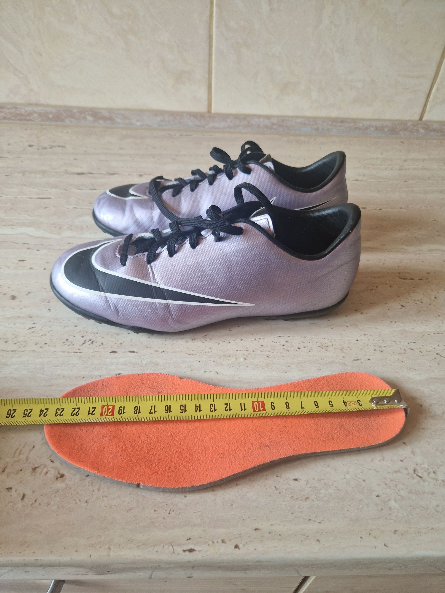 Turfy Nike Mercurial r 38