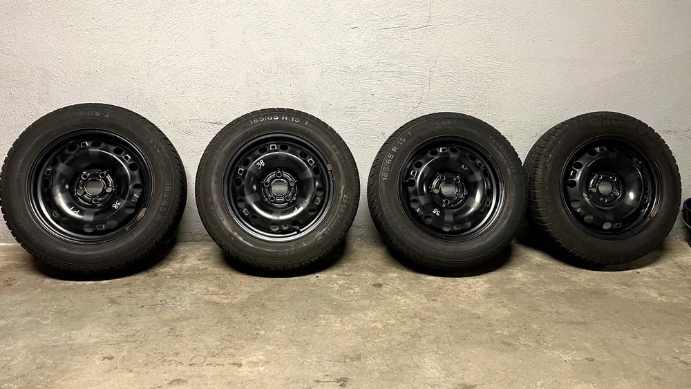 Koła felgi stalowe VW 15", opony zimowe Barum Polaris 3 185/65 R15