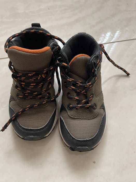 Дитячі черевики Primark