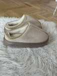 Klapki zimowe cieple bambosze emu tazz polbuty wsuwane ugg kapcie
