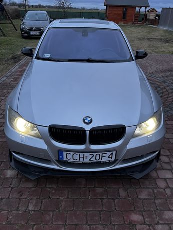 BMW e90 320d 2007.