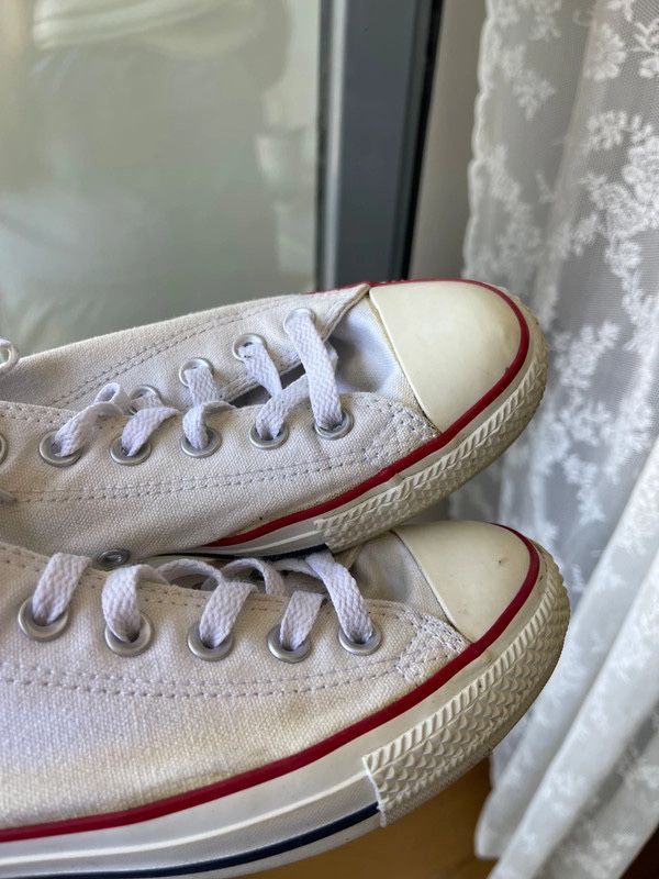 White short converse all star