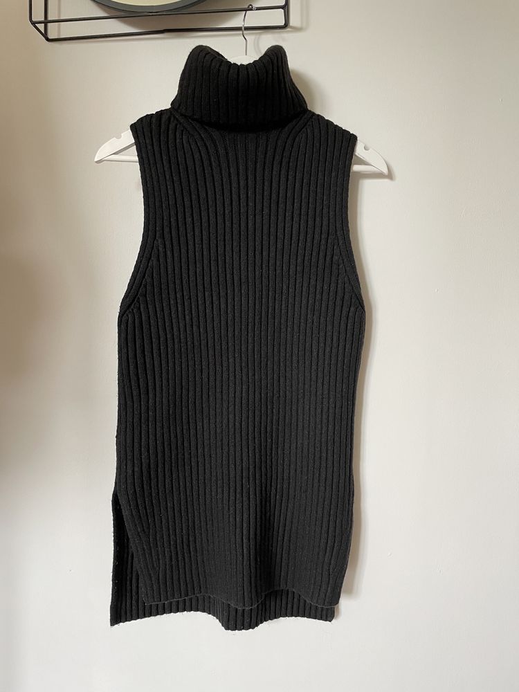 Czarny sweter bezrękawnik z golfem H&M XS/S