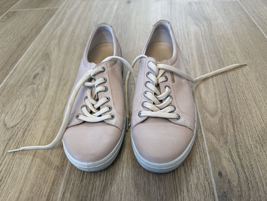 Damskie buty ECCO soft 7 rozmiar 40 stan idealny