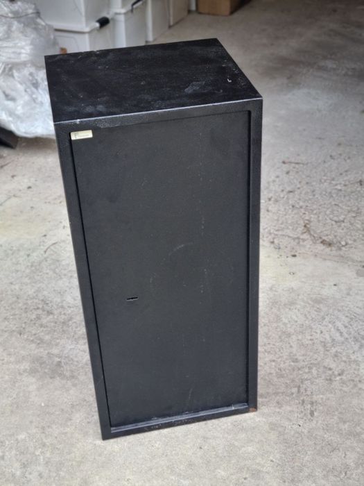 Срочно. Вогне-зломостійкий сейф металевий для зброї або документів