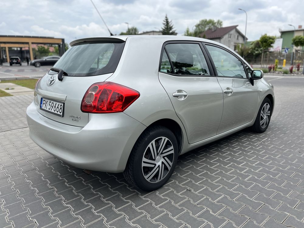 Toyota Auris 2007, 2.0D-4D przebieg 185000, Salon PL