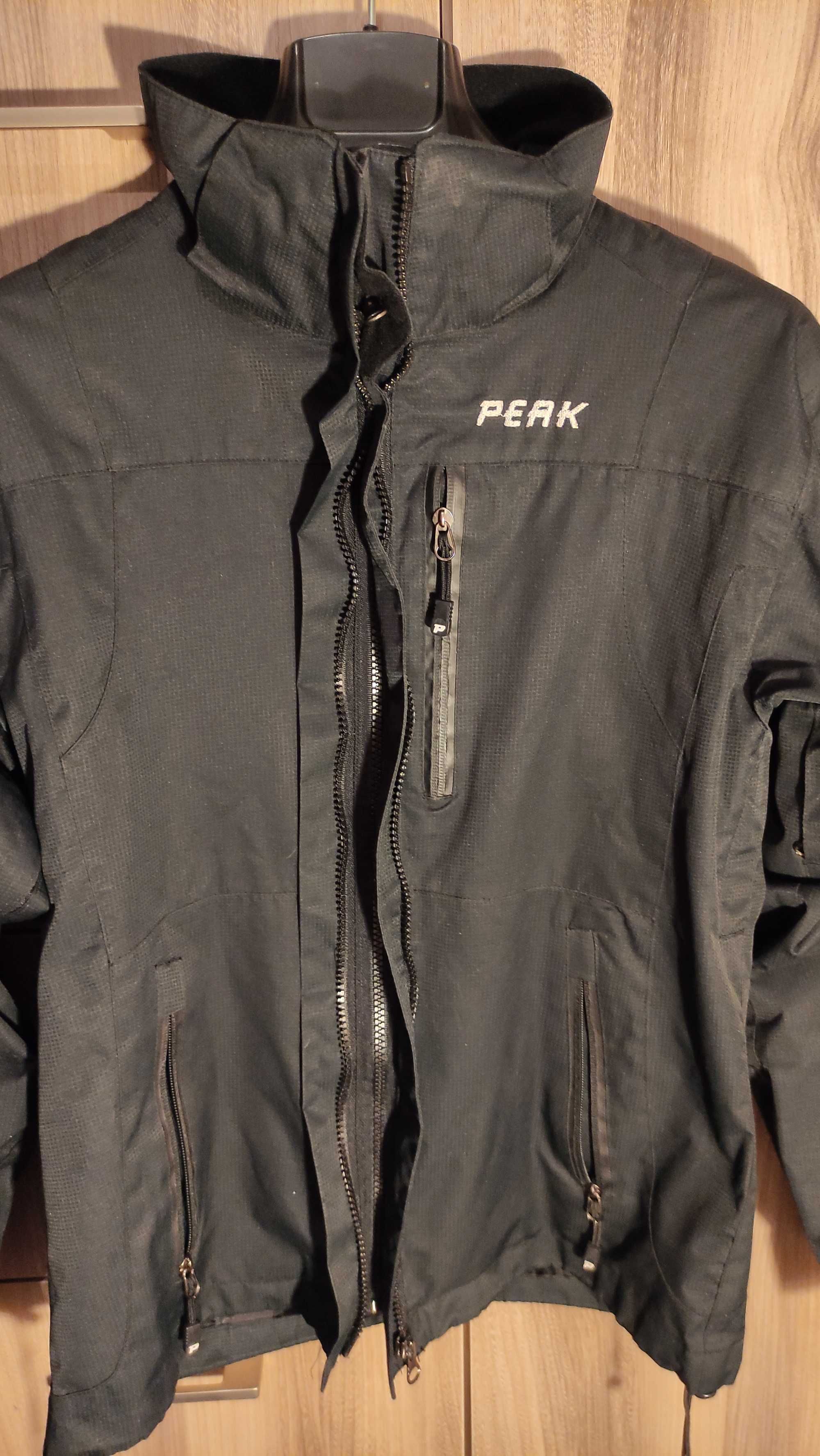 Kurtka PeakPerformance typu gore-tex