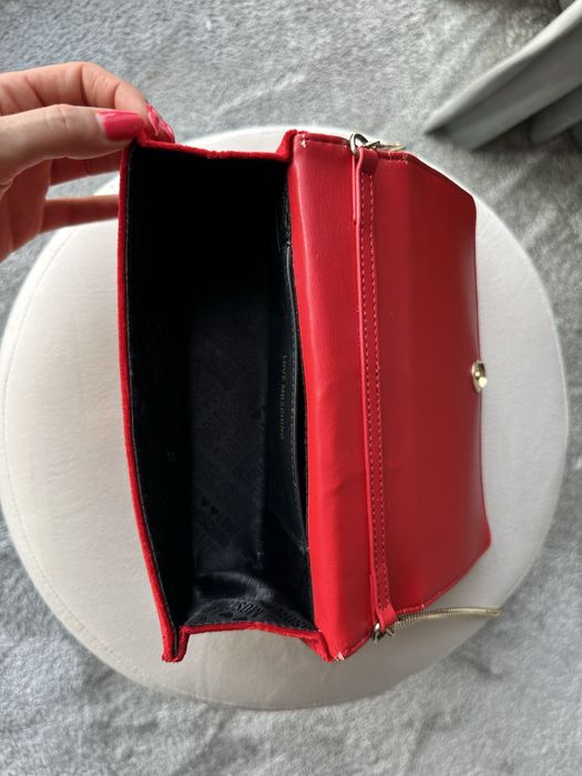 Czerowna torebka Love Moschino