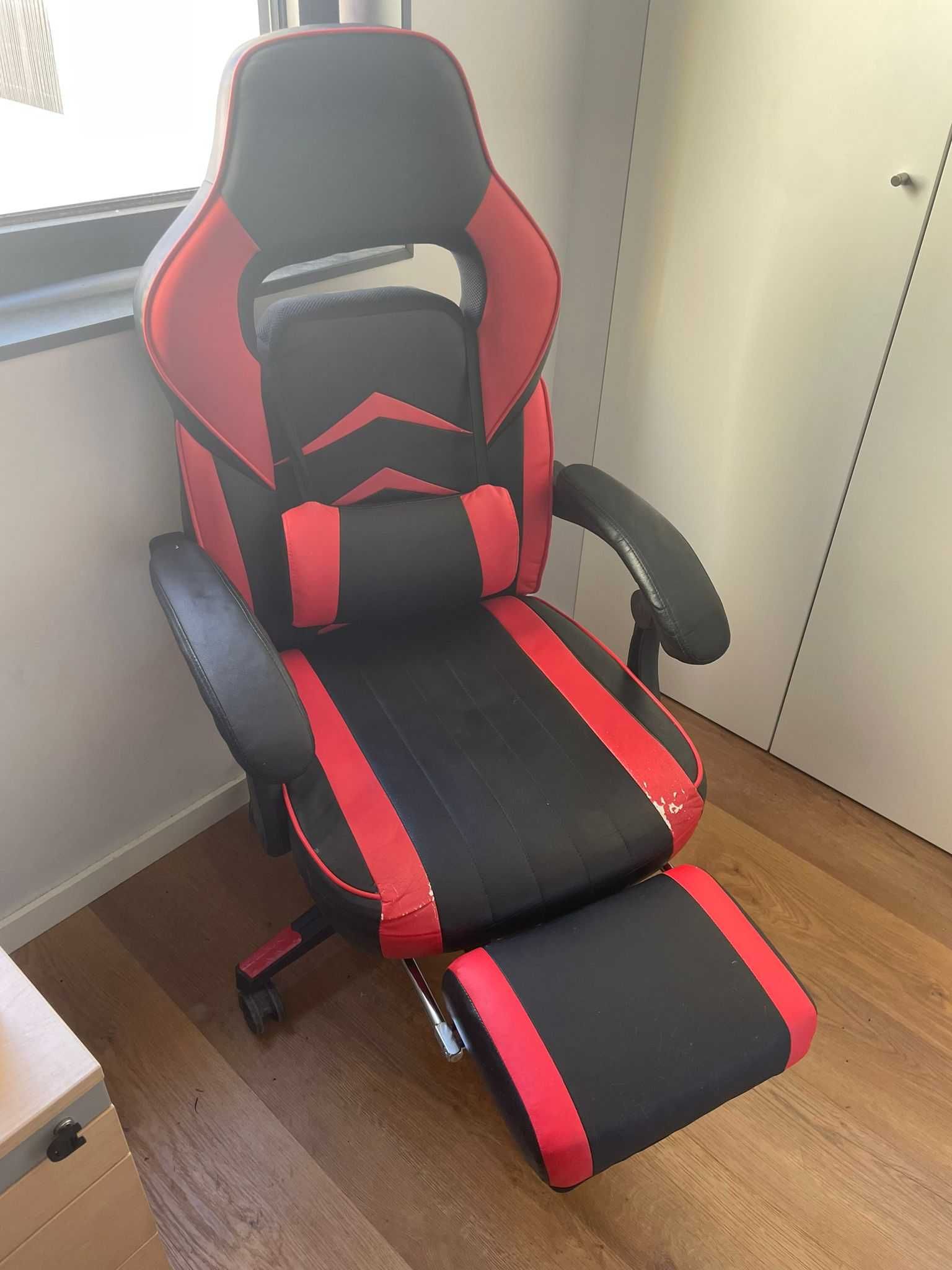 Cadeira gamer preto/vermelho