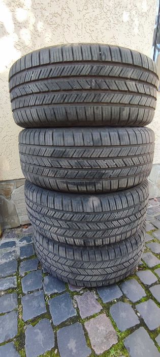 Шини 245/45/19 Good Year Eagle ls2