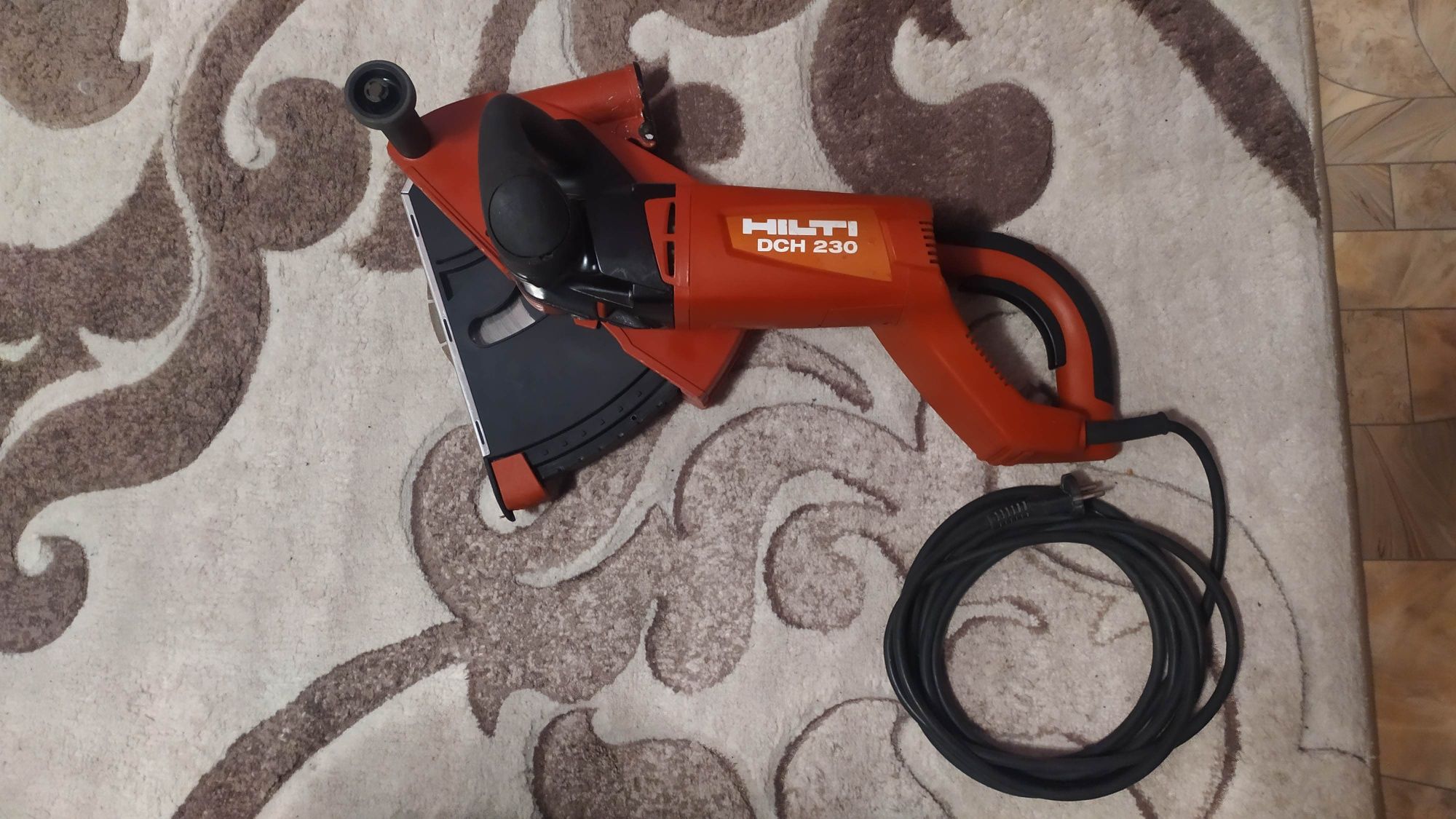 Hilti dch 230 єлектроріз різак хілті