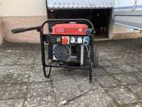 Gerador vermelho Honda