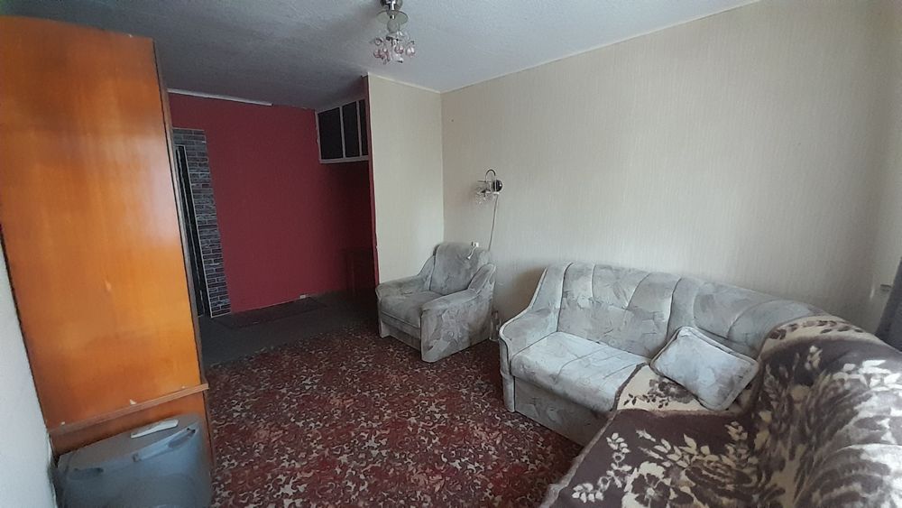 Продам кімнату готельного типу, центр, метро Левада