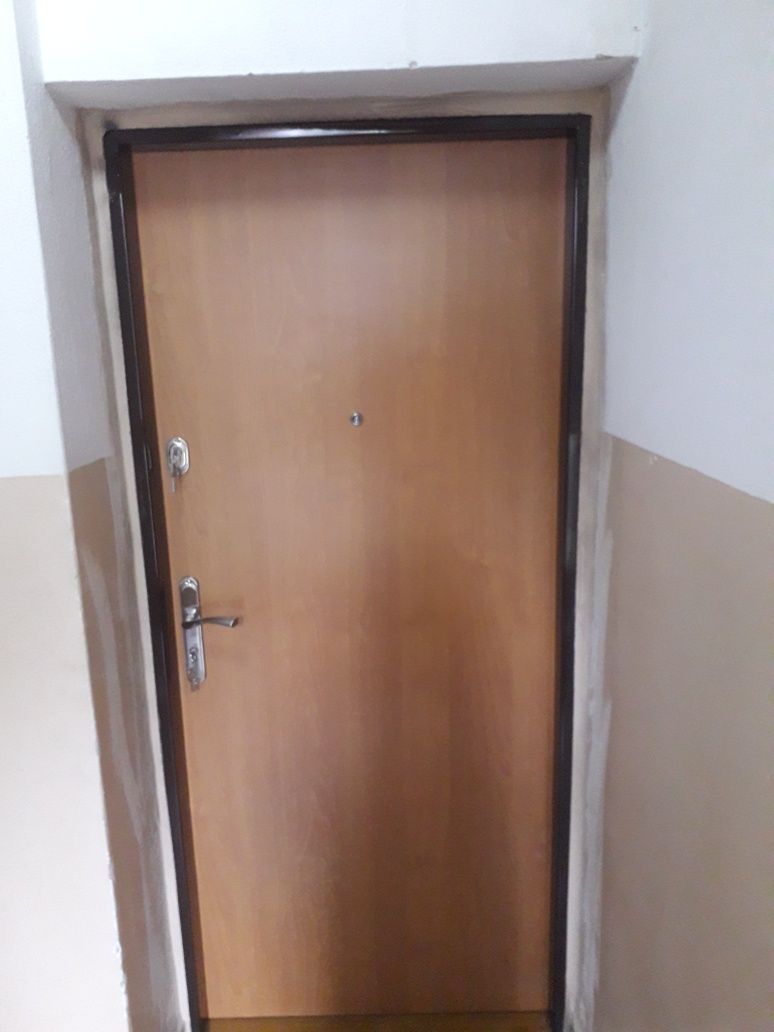 Drzwi zewnętrzne z montażem do Bloku