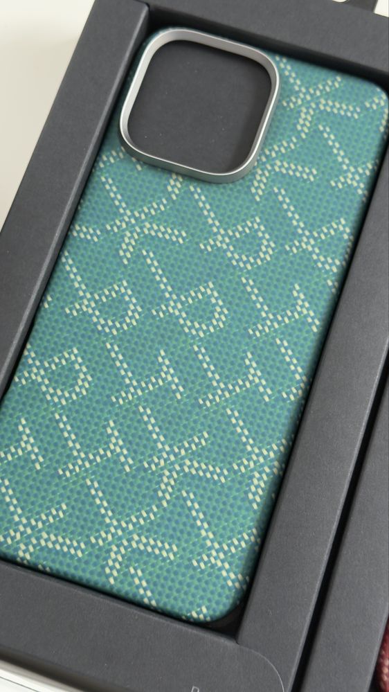 Pitaka Monogram Tactile Woven iPhone 16 Pro Max case kevlar aramid