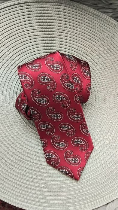 Krawat jedwabny Graf Longina.