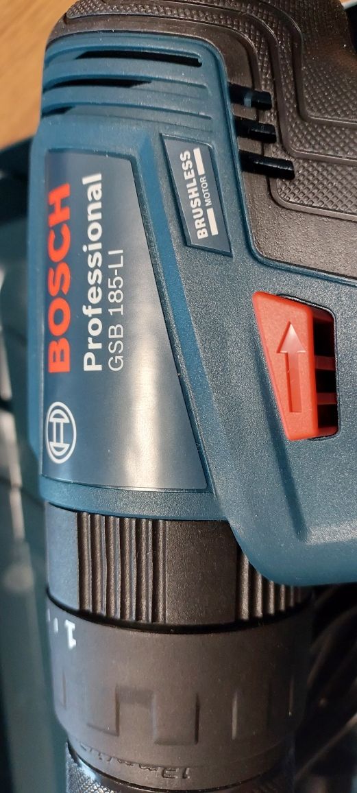 Ударний безщітковий шуруповерт Bosch GSB 185-li