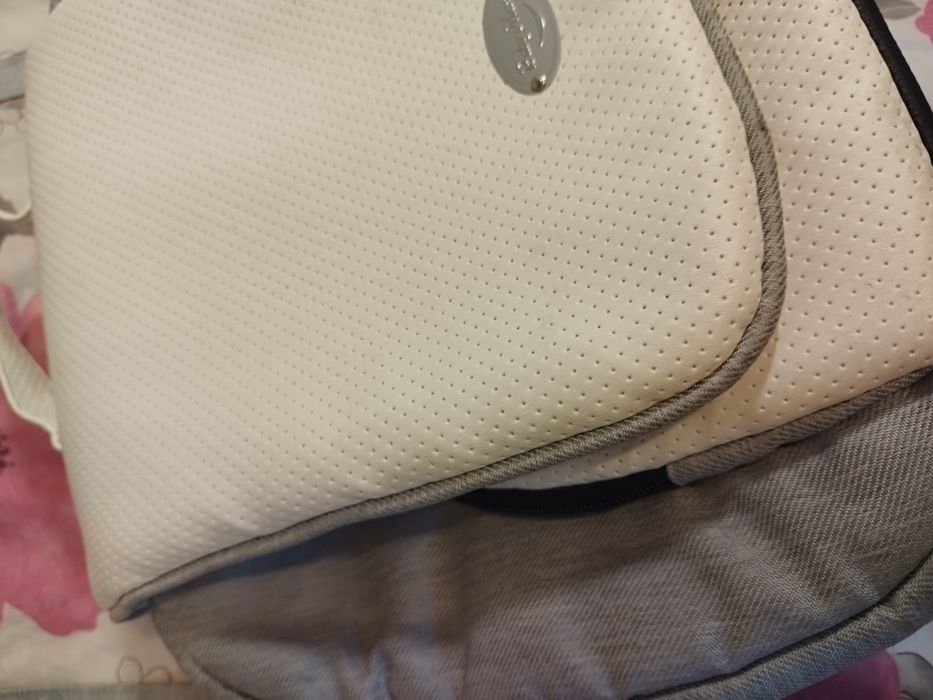 Torba do wózka na akcesoria dla niemowlaka. Baby Merc Biała, gruba.