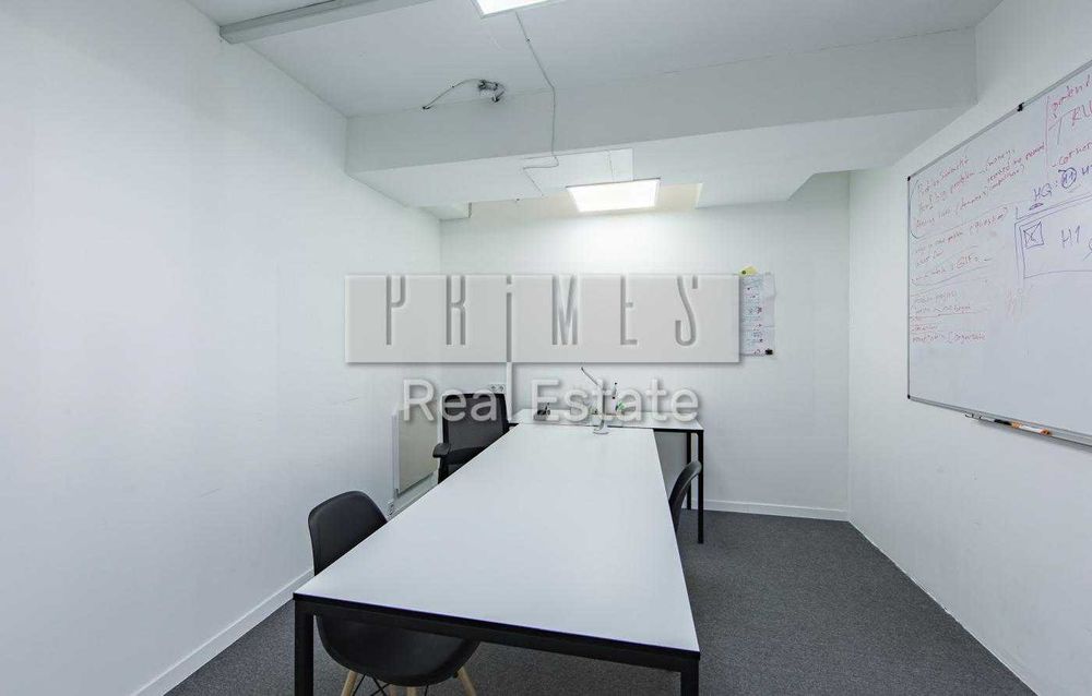 Продаж офісу, ЖК Дипломат Холл, вул. Жилянська 59