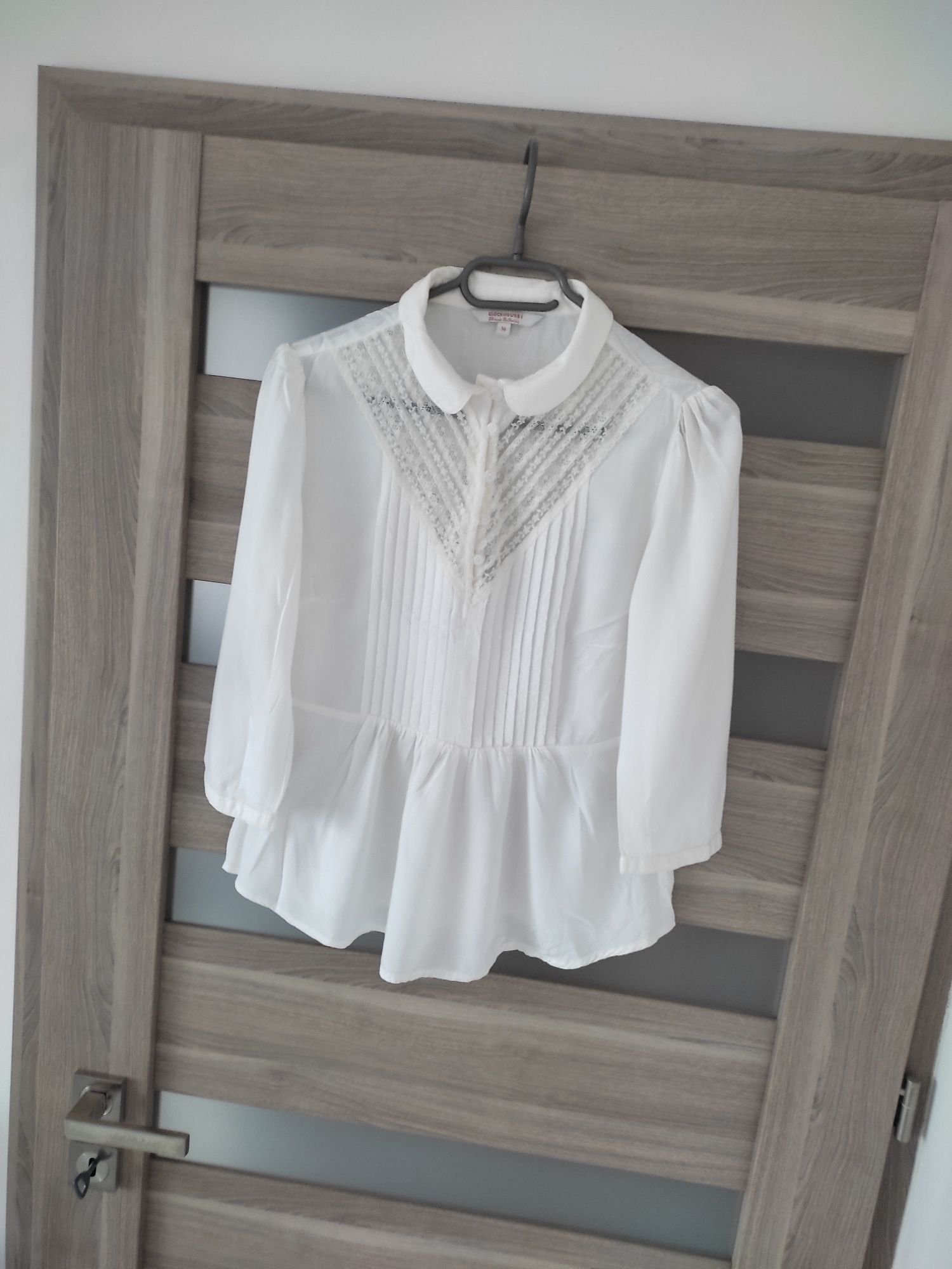 Biała elegancka bluzka z wiskozy roz 36