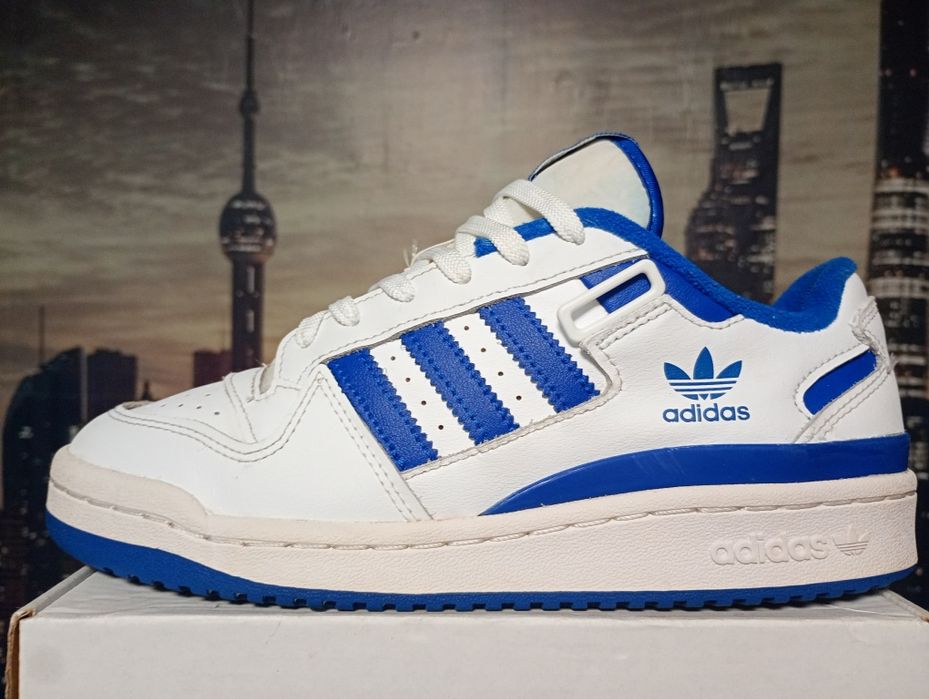 Кросівки Forum Low від Adidas , р-38.5,у -24.5 см, Індонезія, оригінал
