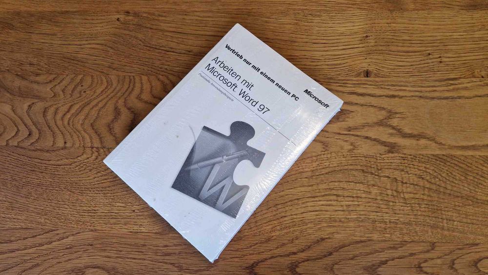NOS Nieotwierany Pakiet Microsoft Word 97 Folia