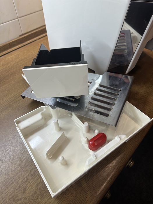 Кавомашина DeLonghi Eletta Cappuccino Top