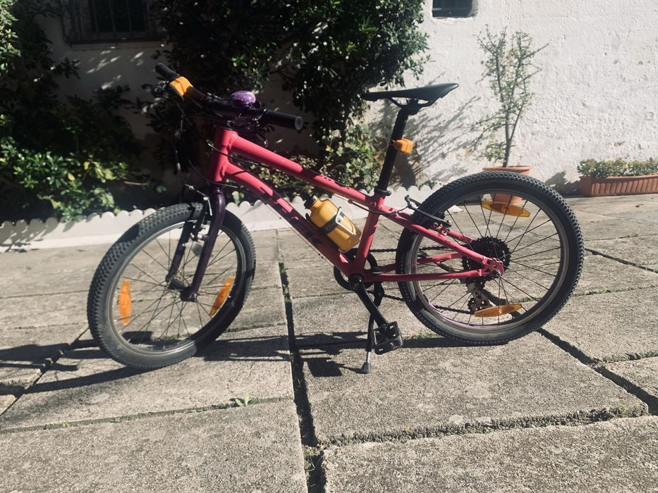 Bicicleta criança trek wahoo  or de rosa