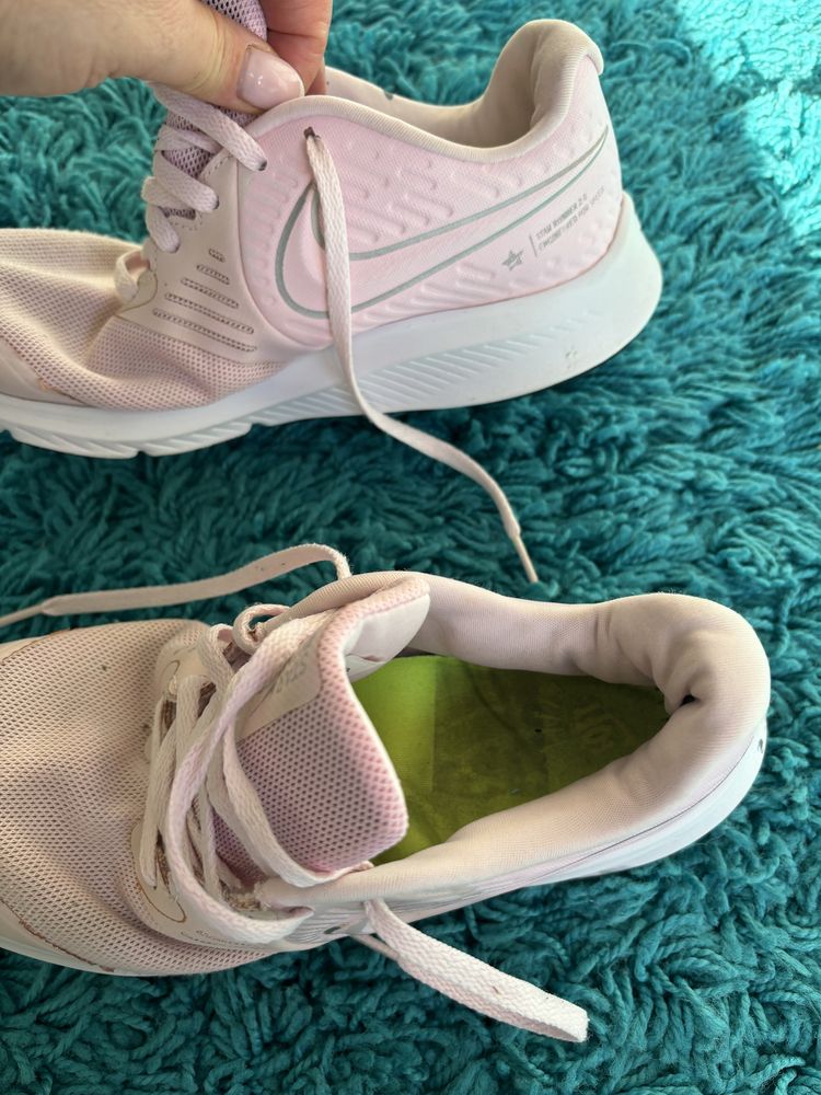 Pudrowy roz buty sportowe uniwersalne damskie lekkie