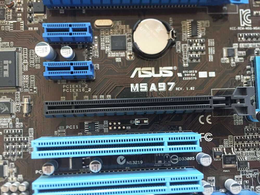 ТОП плата ASUS M5A97 AM3+ DDR3 32 Gb 2133 Mgz под Phenom II X6 FX-8350