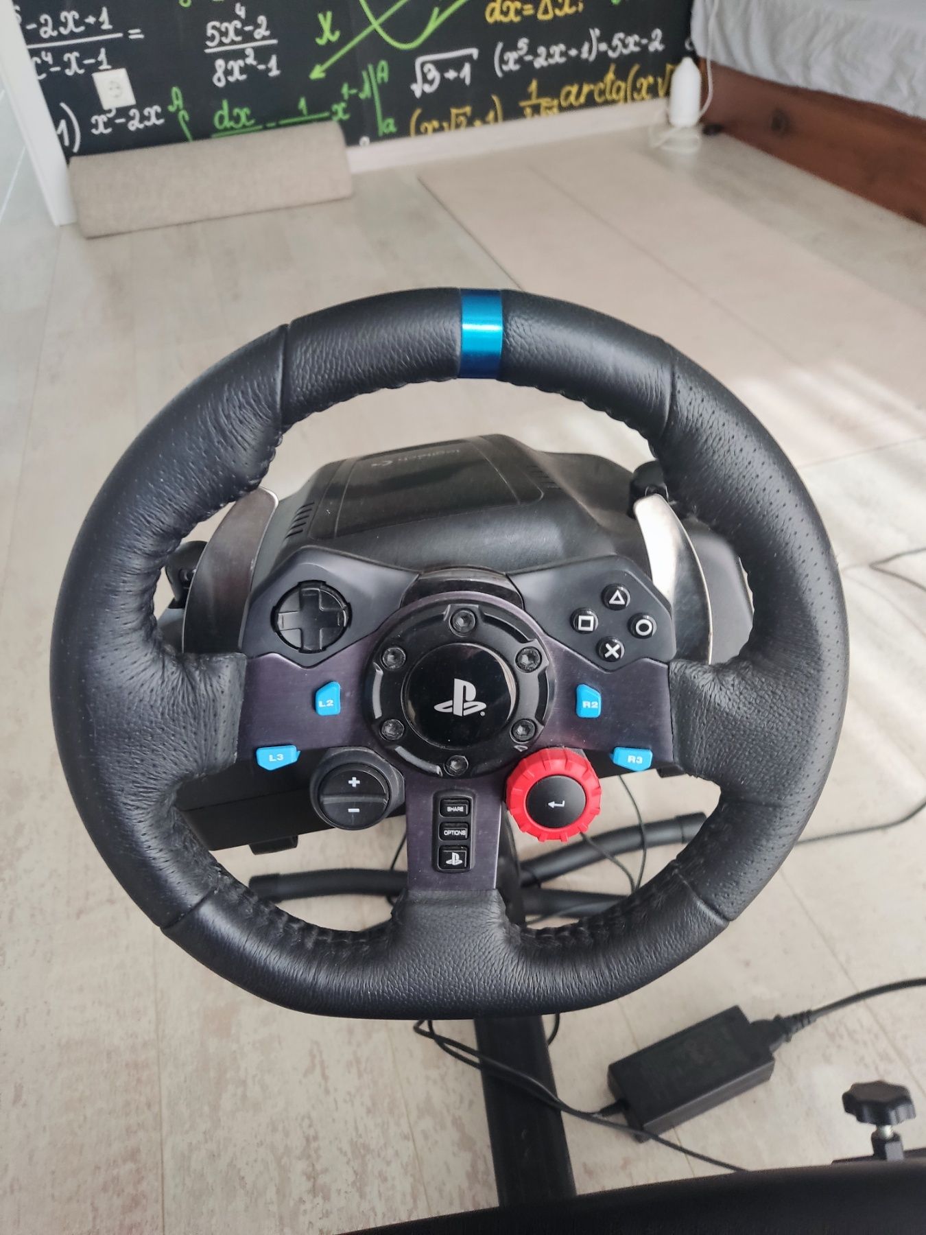 Руль з педалями+ кпп  logitech g29 + крісло