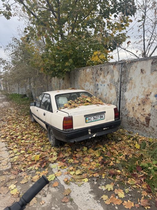 Opel omega a 1983