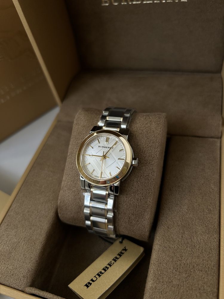 Годинник burberry bu9115 та bu9217