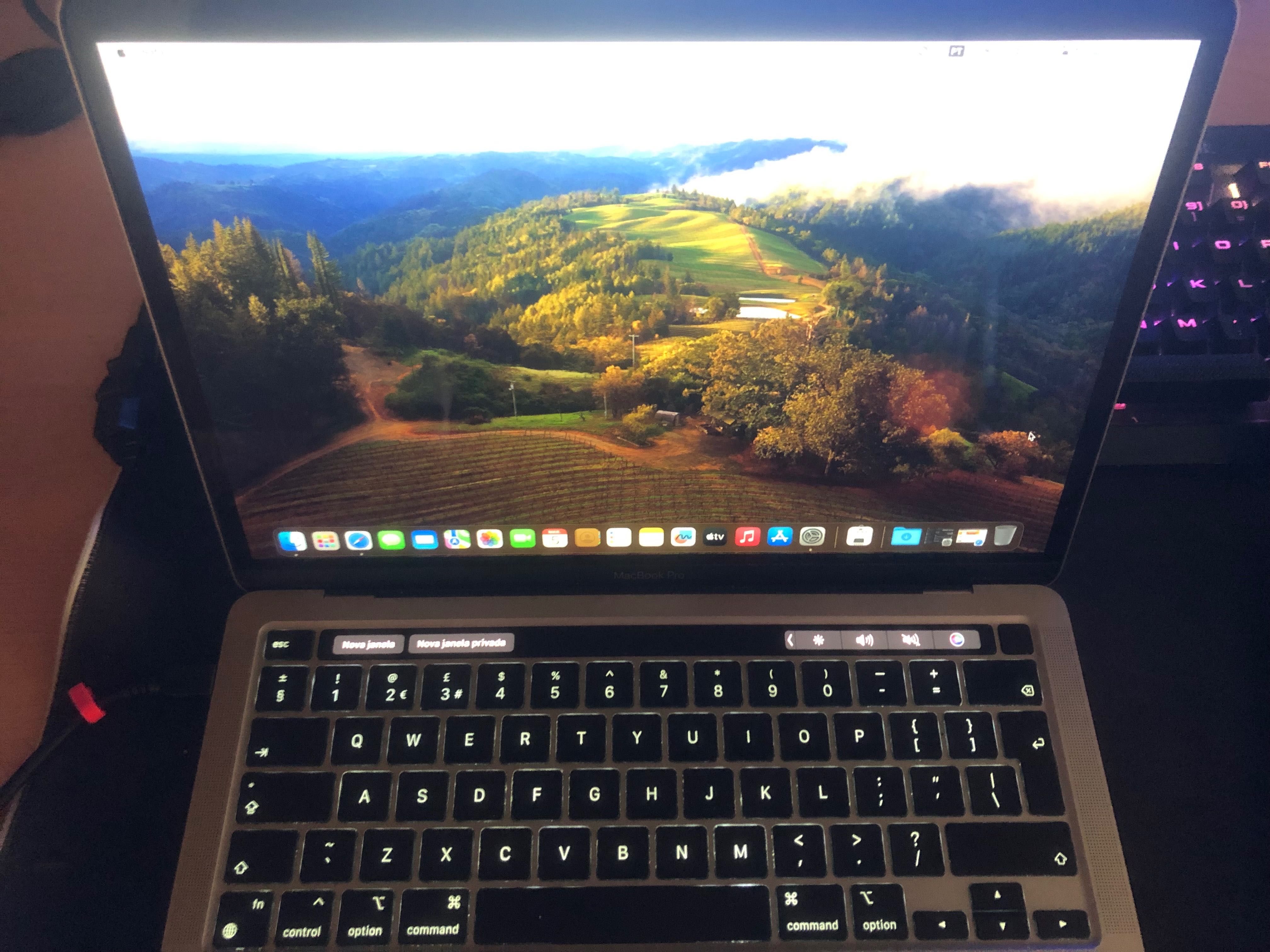 MacBook Pro M1 - 8GB/256GB