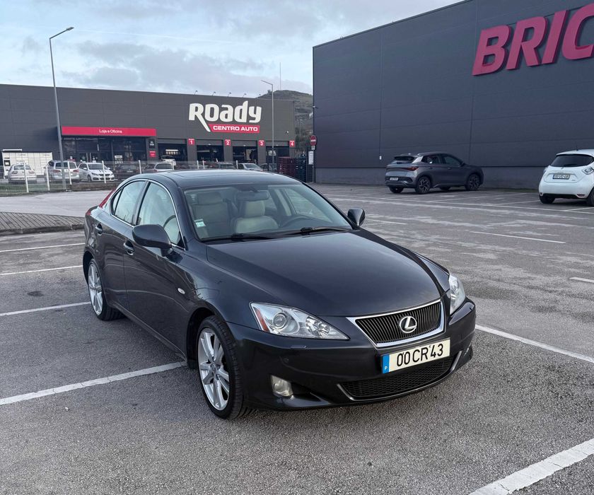 Lexus IS 220d 177cv - Full Extras
