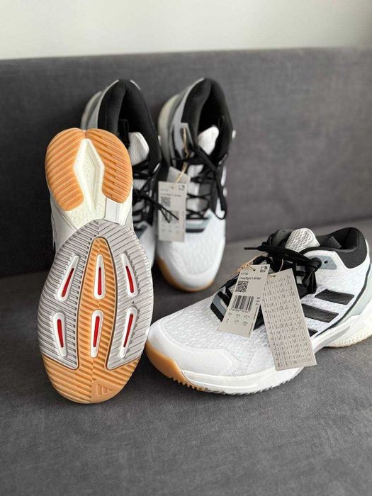 Чоловічі кроси спортивні кросівки adidas crazyflight 5 оригінальні