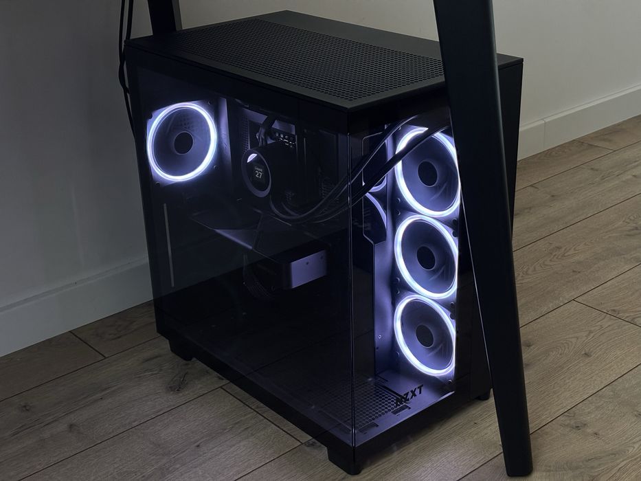 Obudowa PC - NZXT H9 Flow