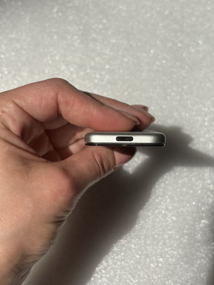 Пульт до Apple TV (1 покоління)