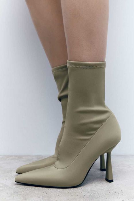 BOTIM TACÃO STRETCH ZARA