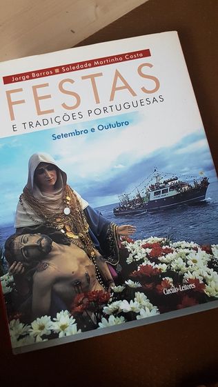 Coleção incompleta "Festas e Tradições Portuguesas"